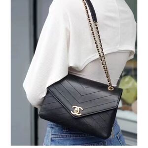 Chanel Women Pre-Loved Bag Very Good Condition